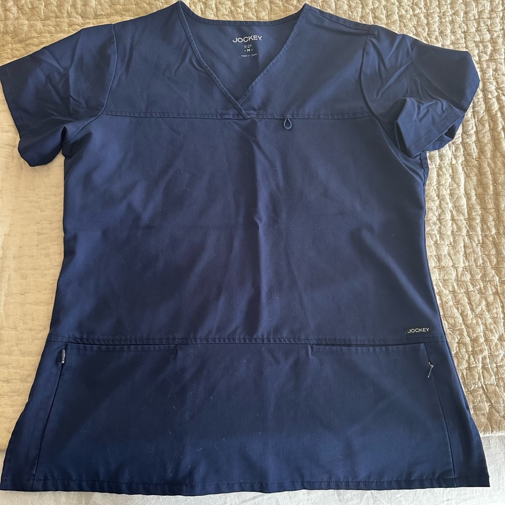 Jockey M scrub top